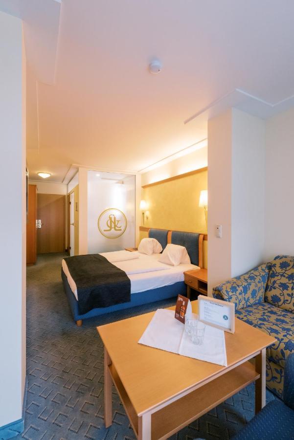 סנט רופרכט אן דר ראב Hotel Locker & Legere מראה חיצוני תמונה