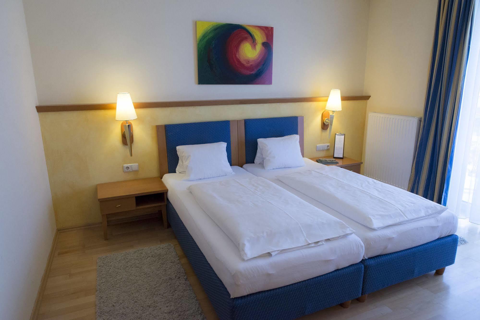 סנט רופרכט אן דר ראב Hotel Locker & Legere מראה חיצוני תמונה